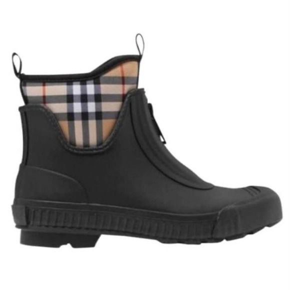 BURBERRY check canvas trimmed rubber rain boots - Picture 1 of 6